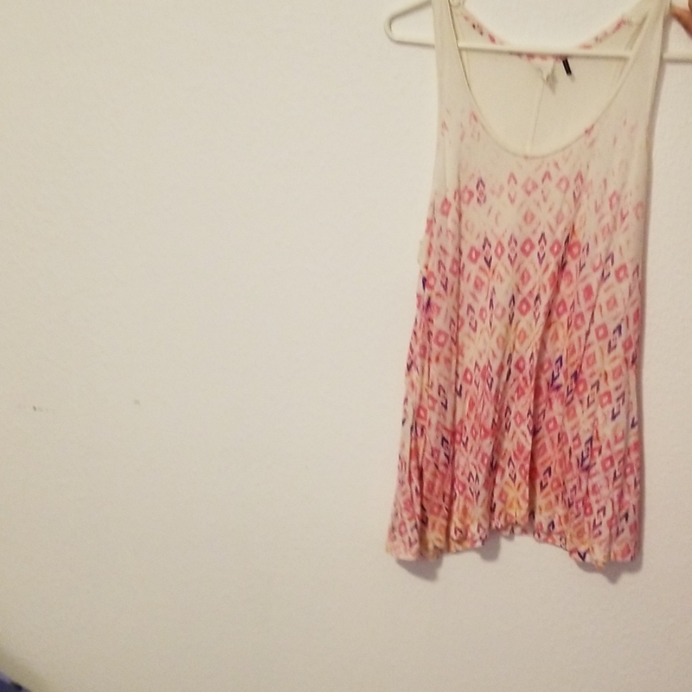 Top - Picture 3 of 3